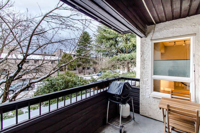206 - 1420 E 8th Avenue Vancouver 18