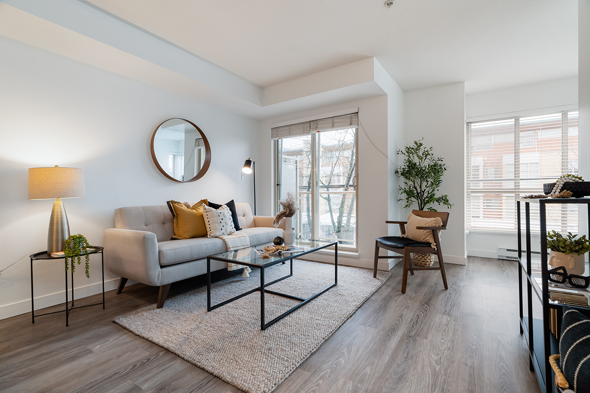 212 702 E King Edward Avenue, Vancouver 4