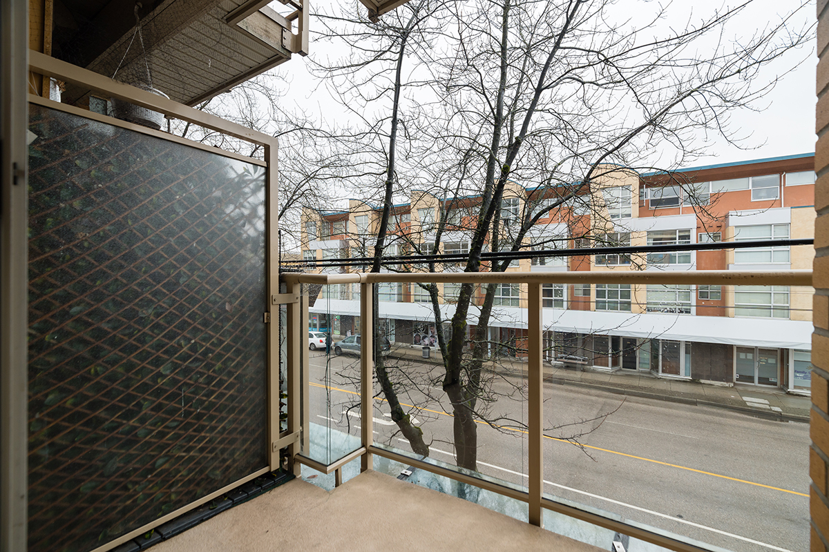212 702 E King Edward Avenue, Vancouver 25