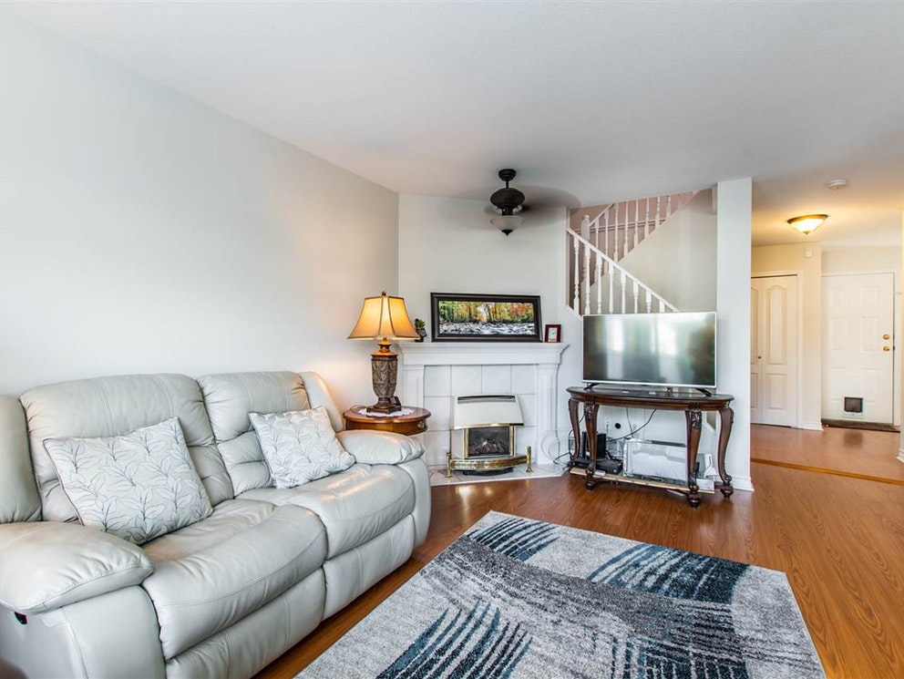 11 6434 Vedder Road, Sardis 7