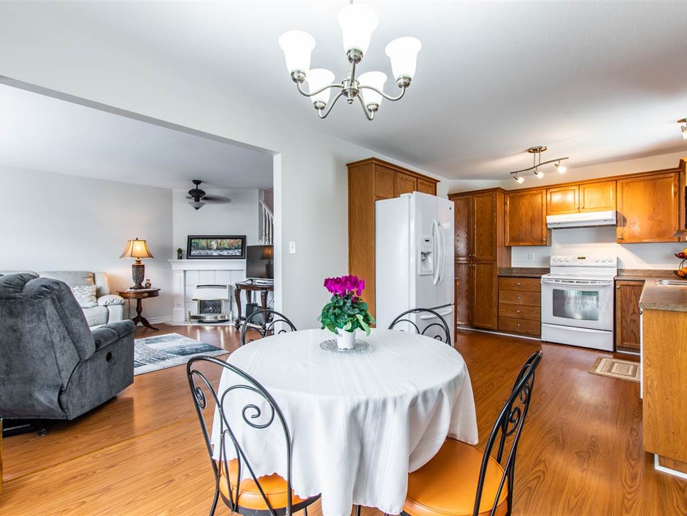 11 6434 Vedder Road, Sardis 9