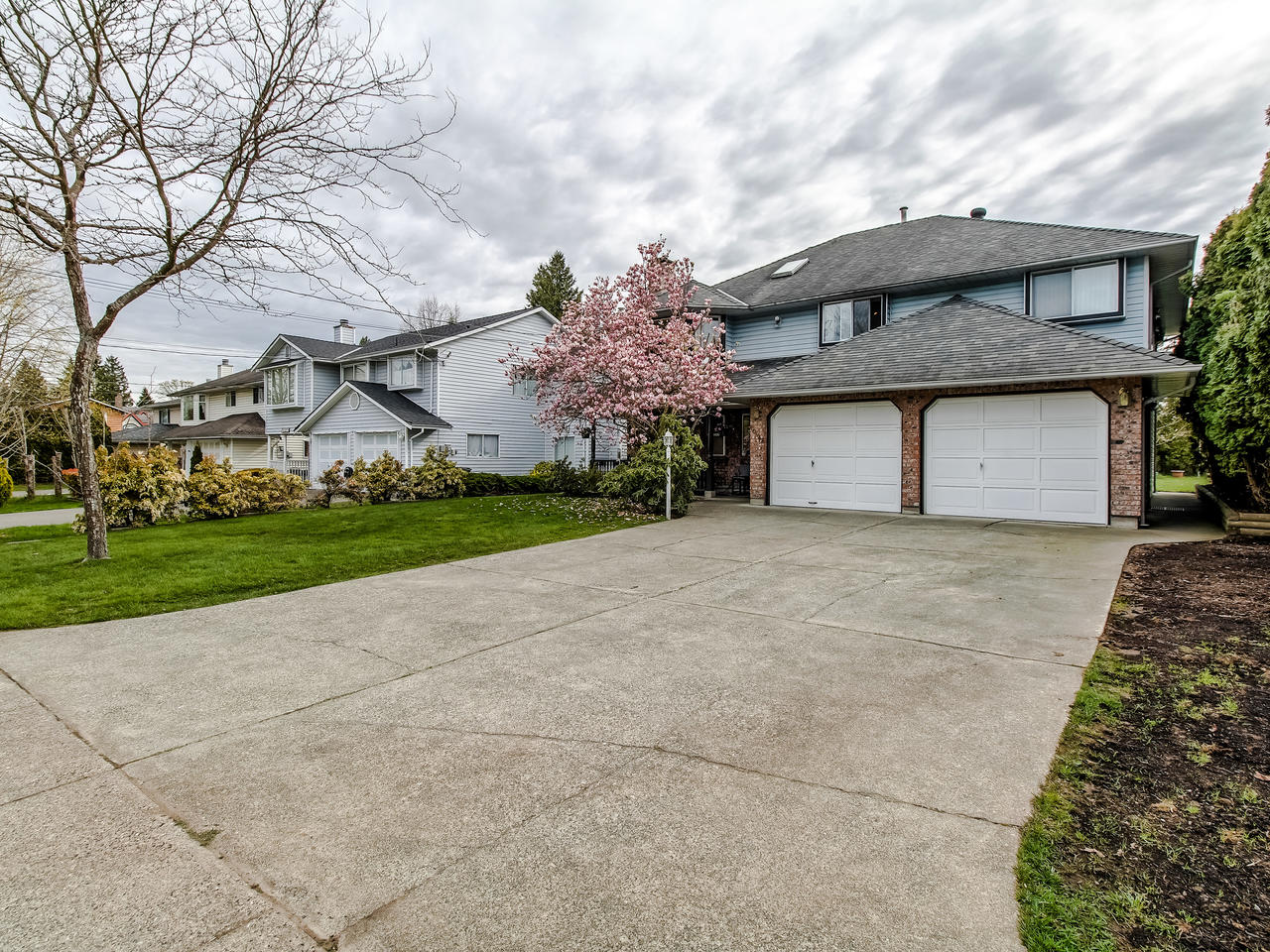 10948 142 St, Surrey 2
