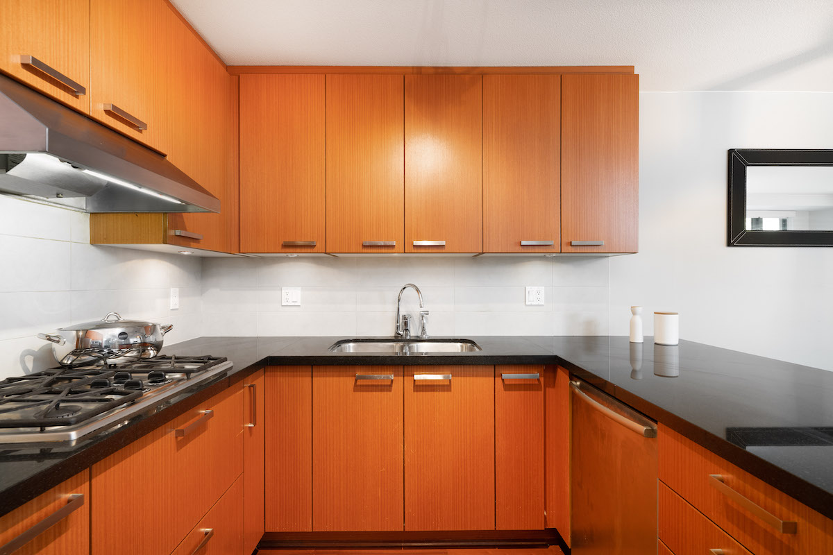 225 3228 Tupper St, Vancouver 15