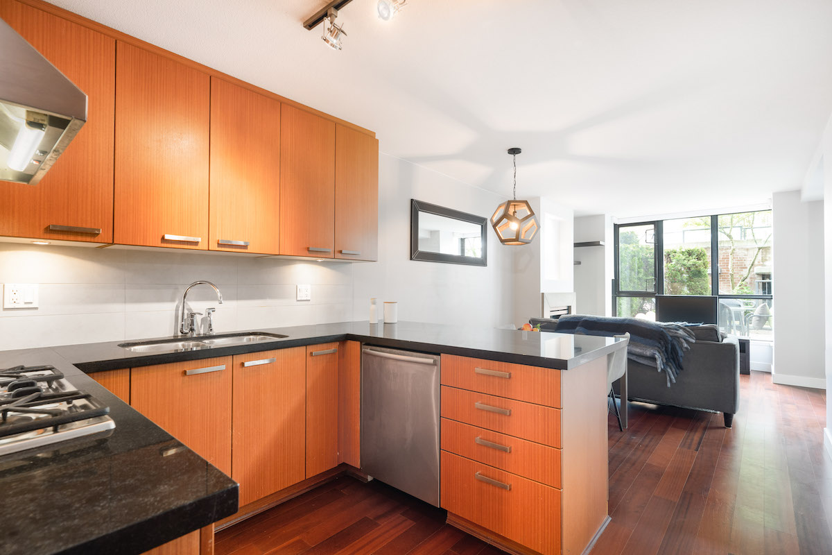 225 3228 Tupper St, Vancouver 16