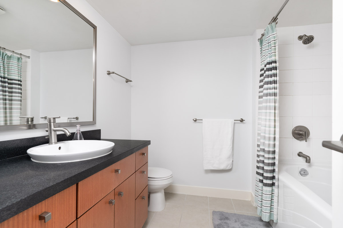 225 3228 Tupper St, Vancouver 18