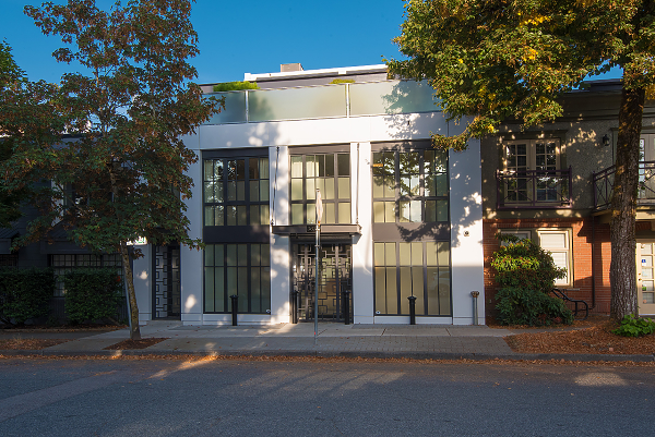 3870 Commercial St, Vancouver 2