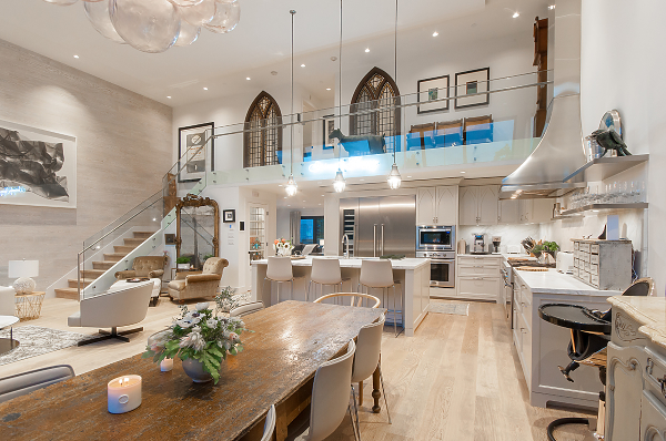 3870 Commercial St, Vancouver 27