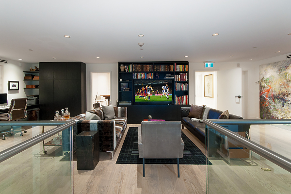 3870 Commercial St, Vancouver 53