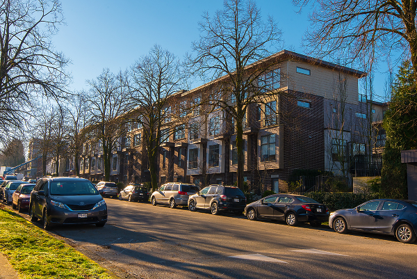 3870 Commercial St, Vancouver 79