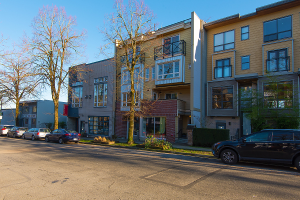 3870 Commercial St, Vancouver 84