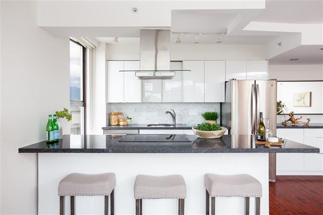 1106 1633 West 8th Ave, Vancouver 2