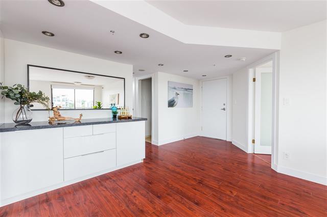 1106 1633 West 8th Ave, Vancouver 12