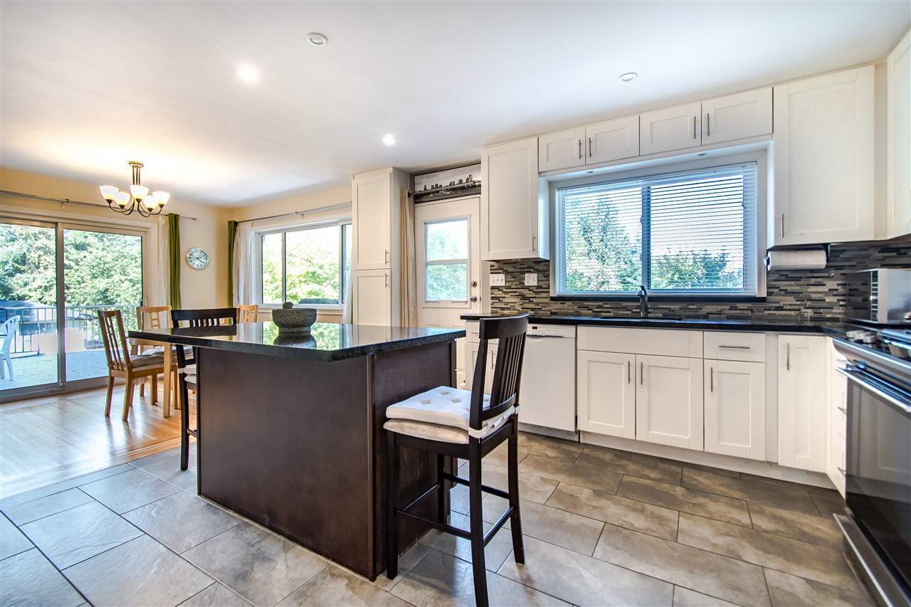 733 Guiltner St, Coquitlam 9