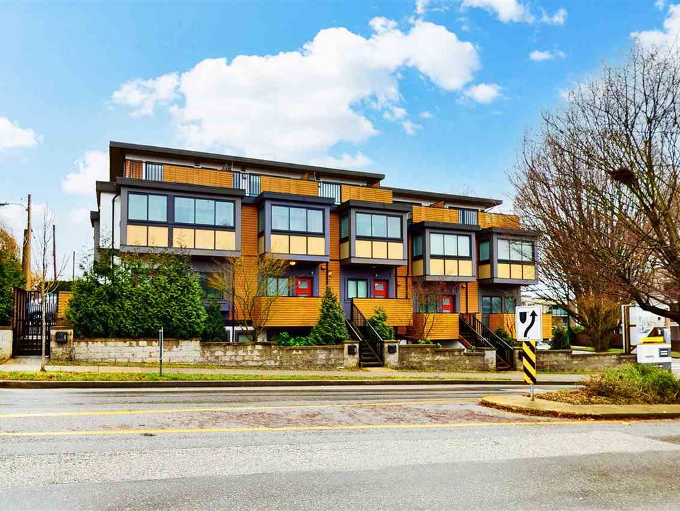 2410 Dundas St, Vancouver 4