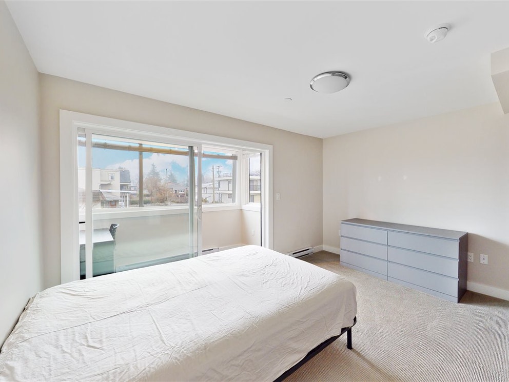 2410 Dundas St, Vancouver 8