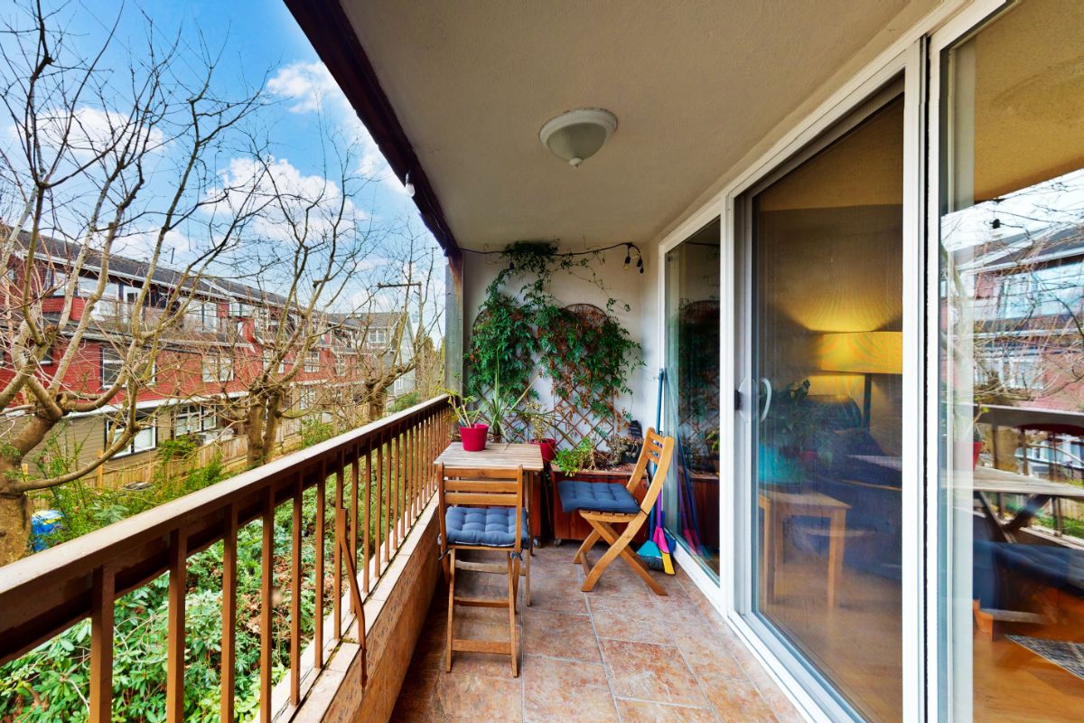 319 550 E 6th Ave, Vancouver 18
