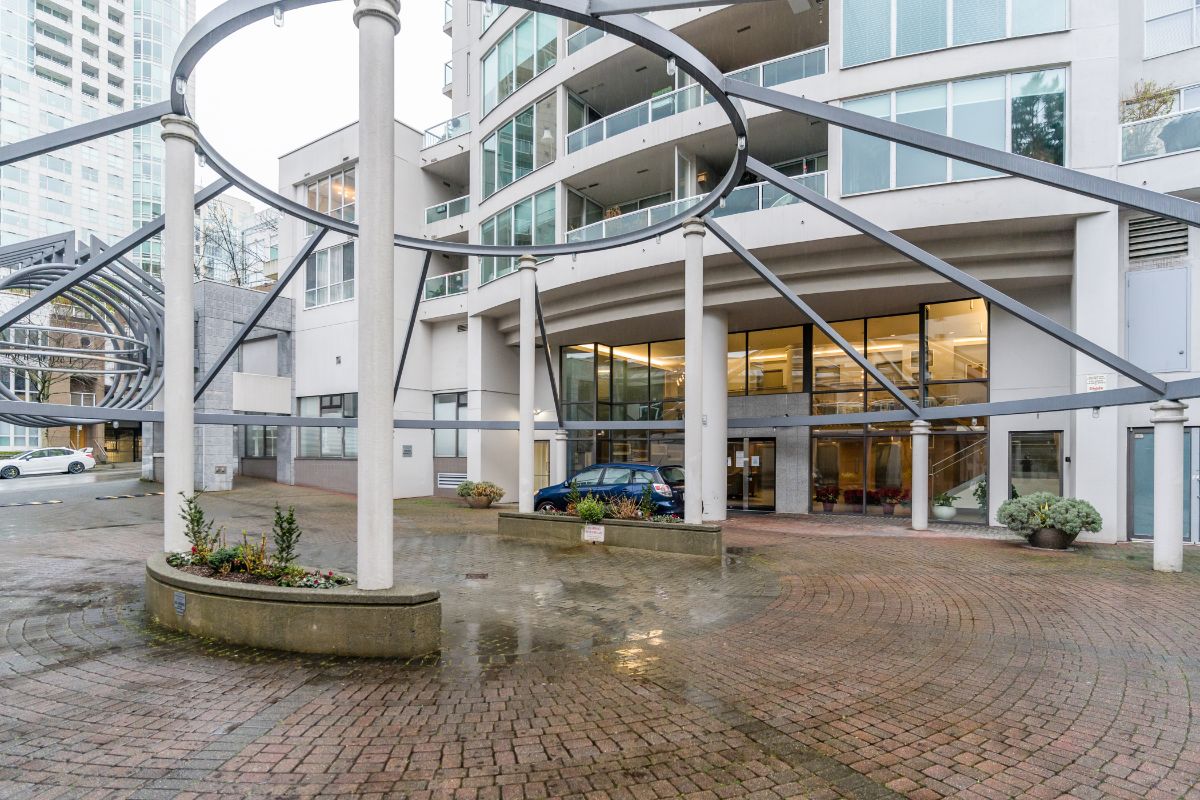 809 1500 Howe St, Vancouver 48