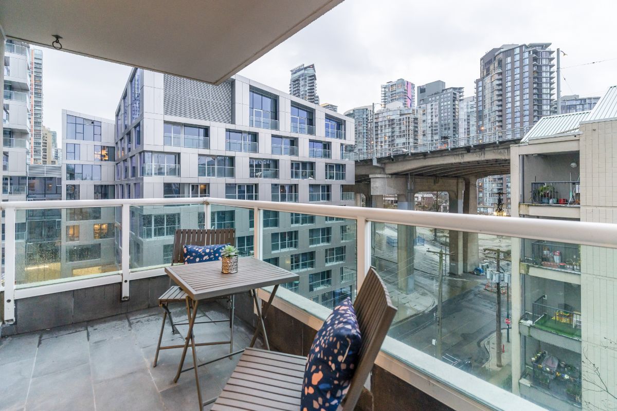 809 1500 Howe St, Vancouver 49
