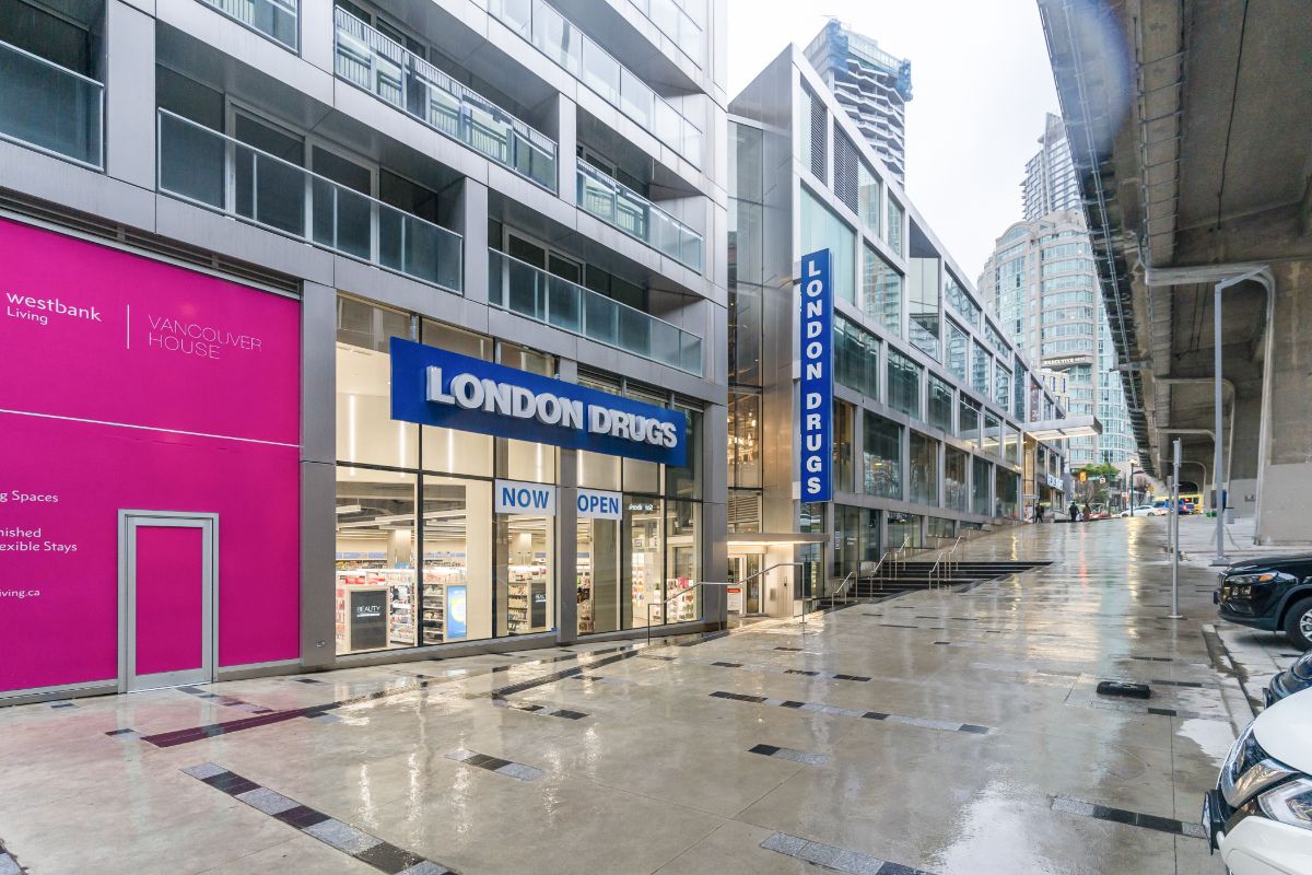 809 1500 Howe St, Vancouver 55