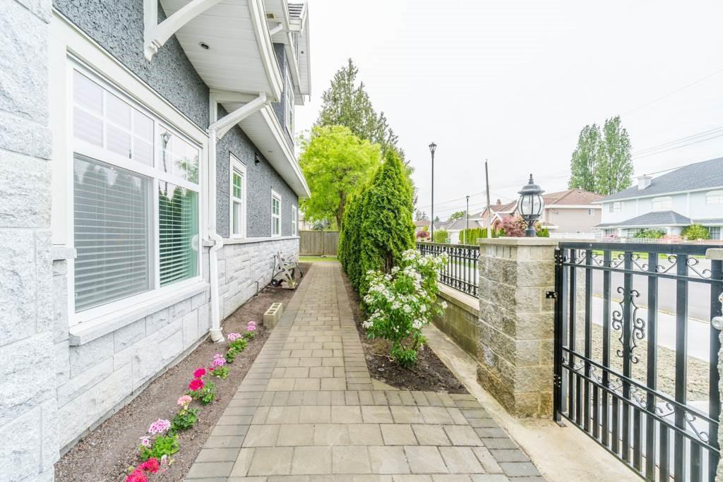 6988 Donald Road, Richmond 20