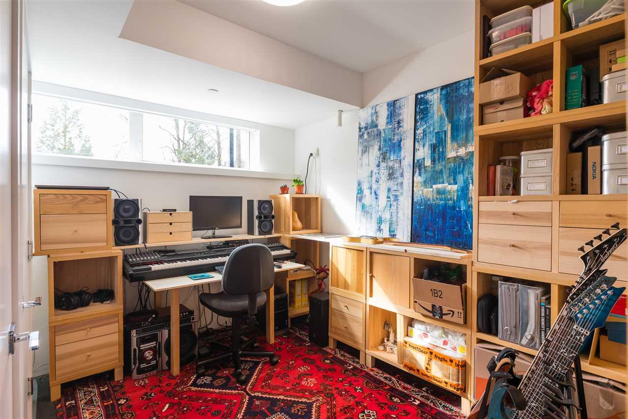 4 856 Orwell St, North Vancouver 15
