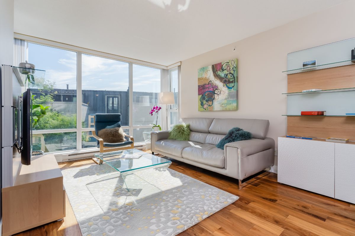 202 1438 Richards St, Vancouver West 4