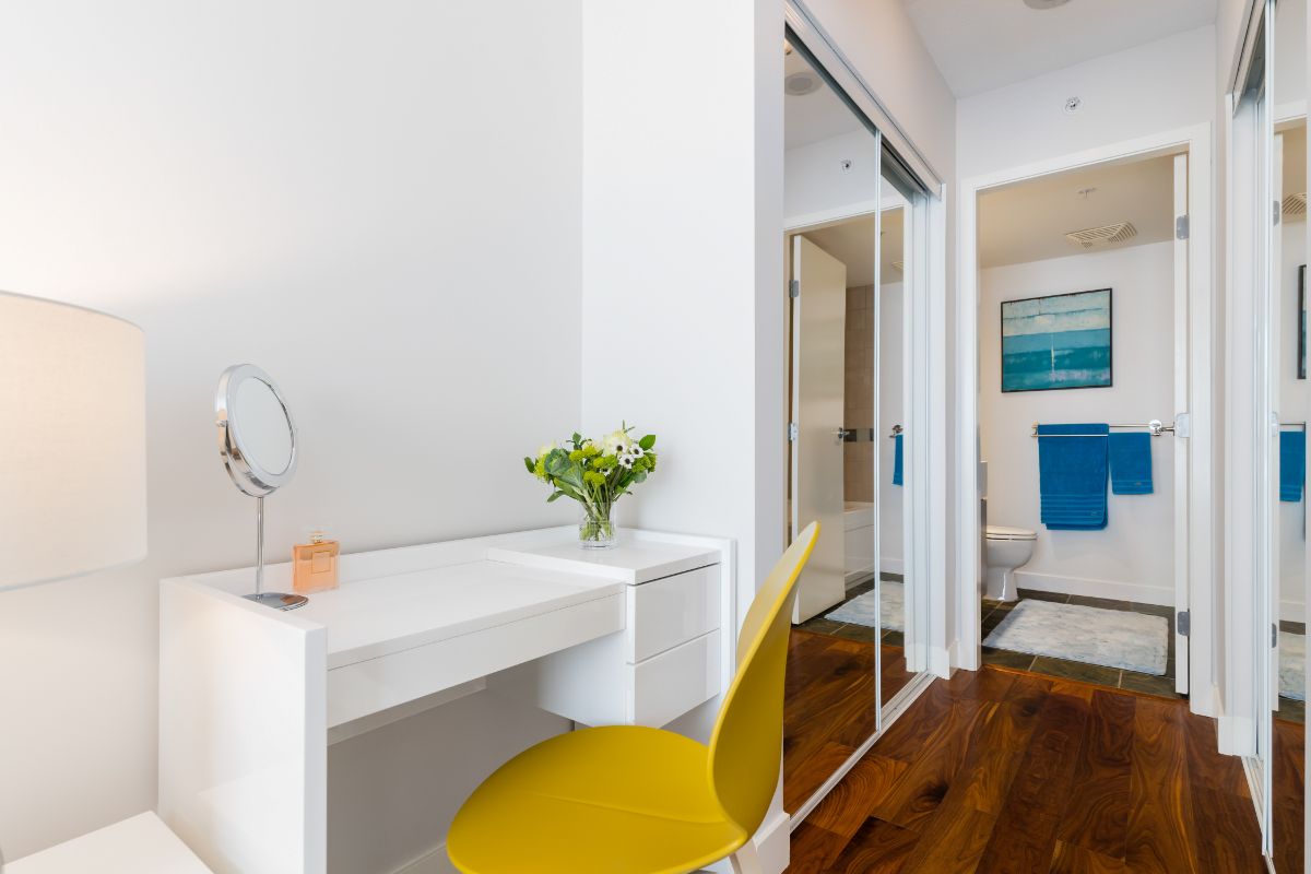 202 1438 Richards St, Vancouver West 27