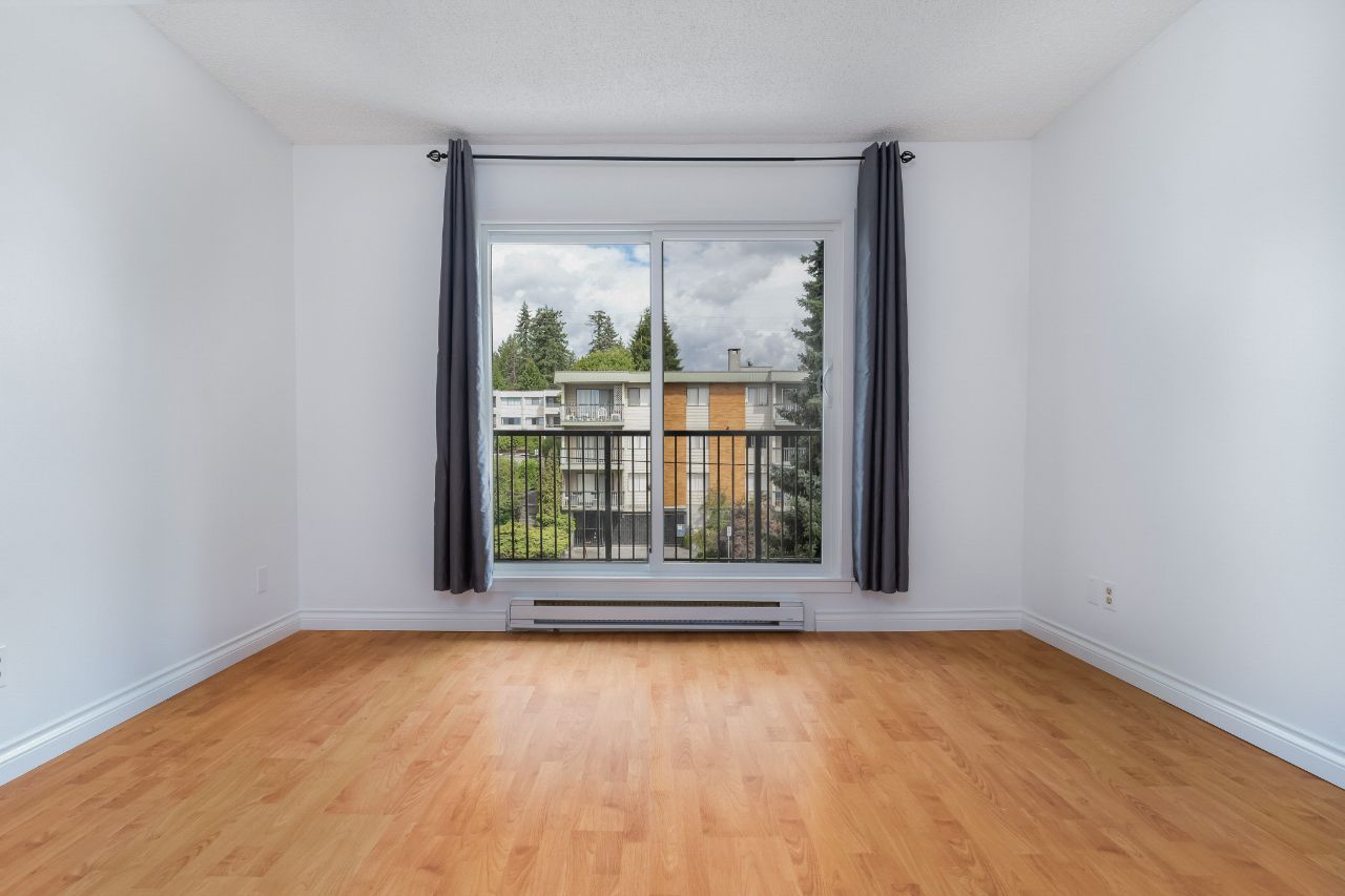 304 1050 Howie Avenue, Coquitlam 11