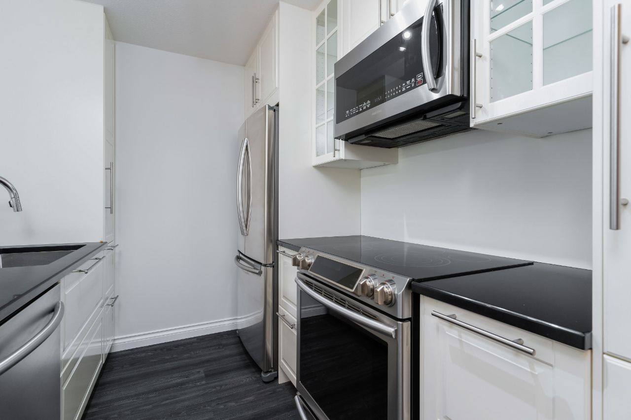 304 1050 Howie Avenue, Coquitlam 20