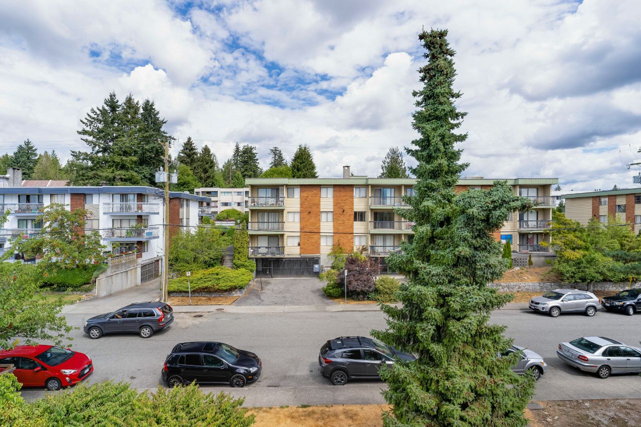 304 1050 Howie Avenue, Coquitlam 37
