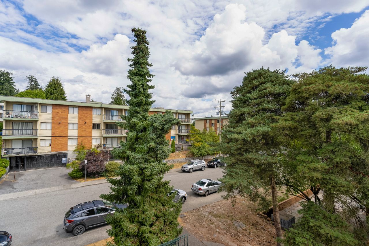 304 1050 Howie Avenue, Coquitlam 38