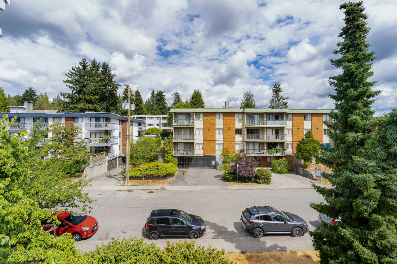 304 1050 Howie Avenue, Coquitlam 39