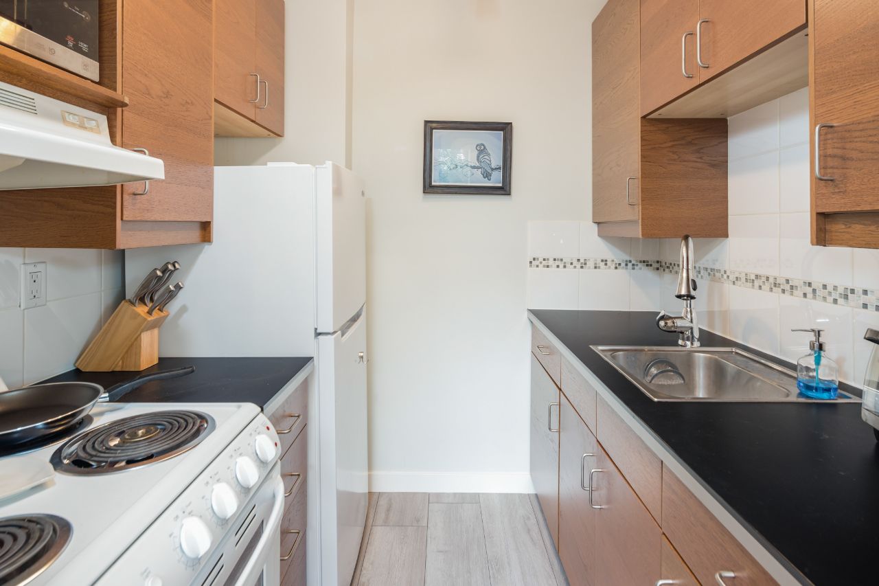 305 1100 Harwood St, Vancouver West 13