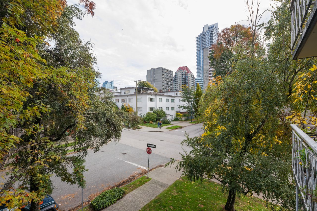 305 1100 Harwood St, Vancouver West 18