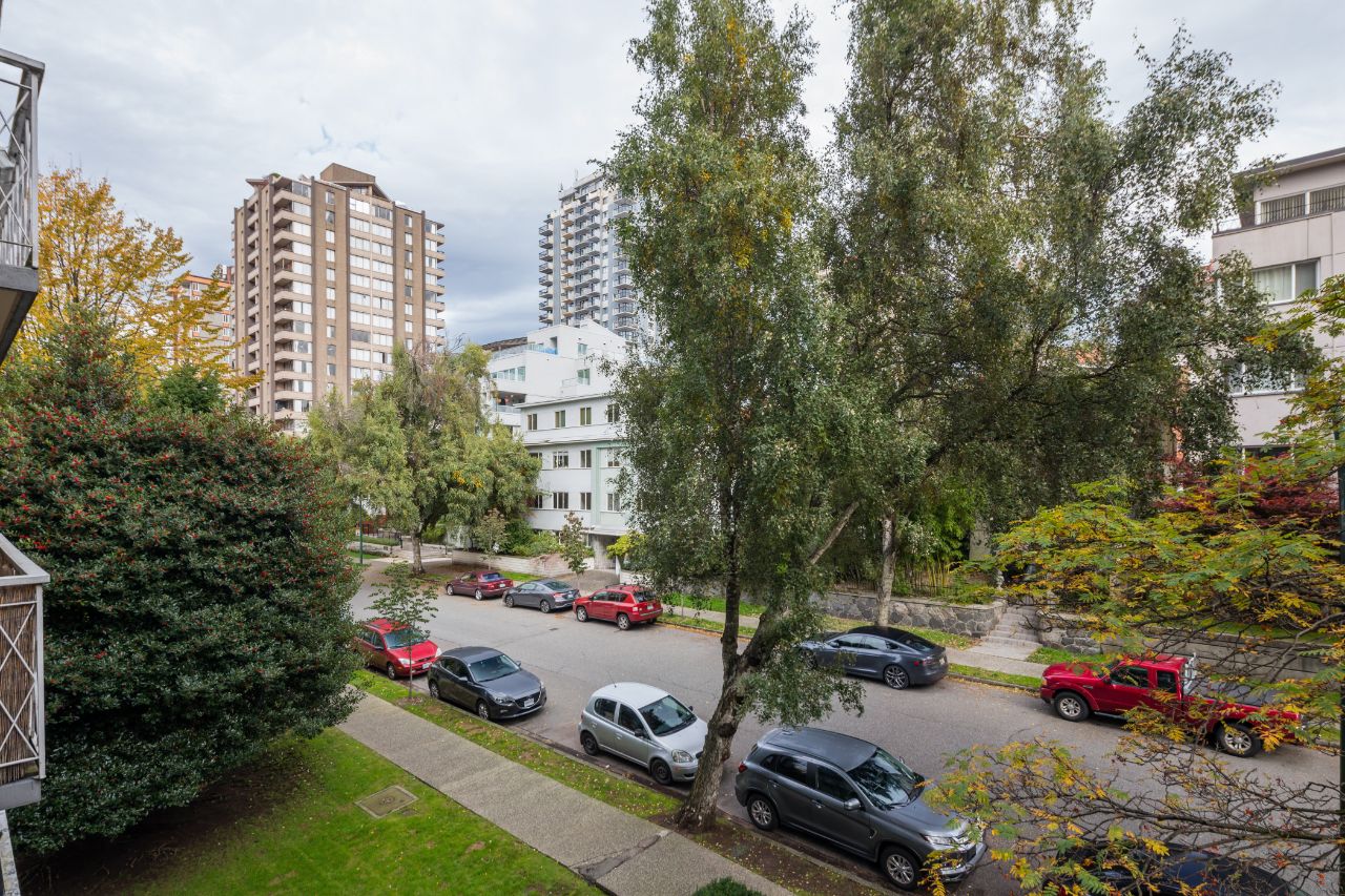 305 1100 Harwood St, Vancouver West 22