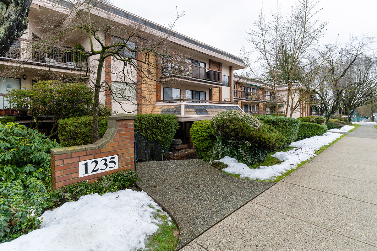 301 1235 W 15TH Avenue, Vancouver West 2