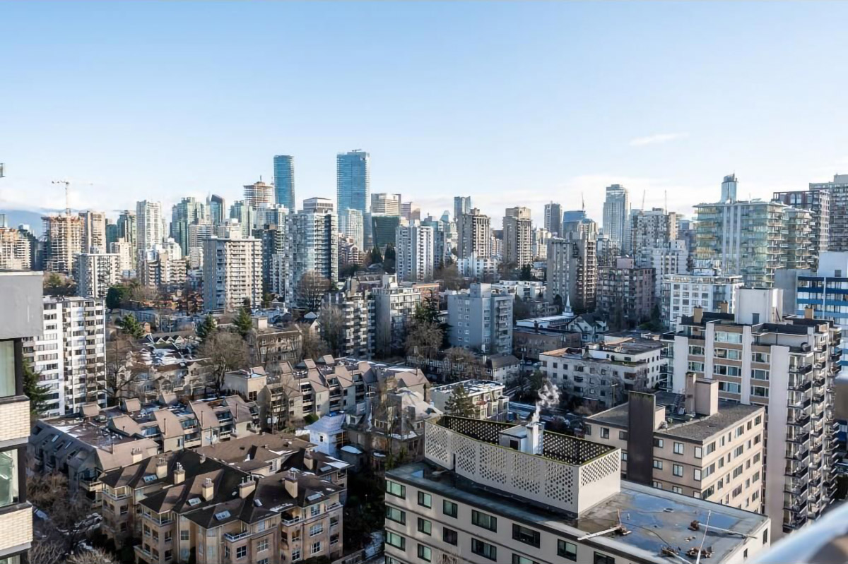 2105 1251 Cardero Street, Vancouver 3