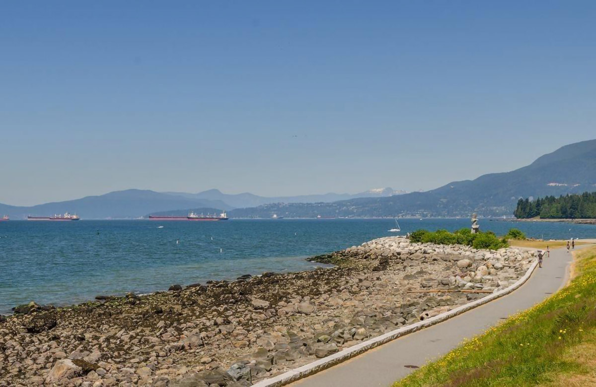 2105 1251 Cardero Street, Vancouver 26
