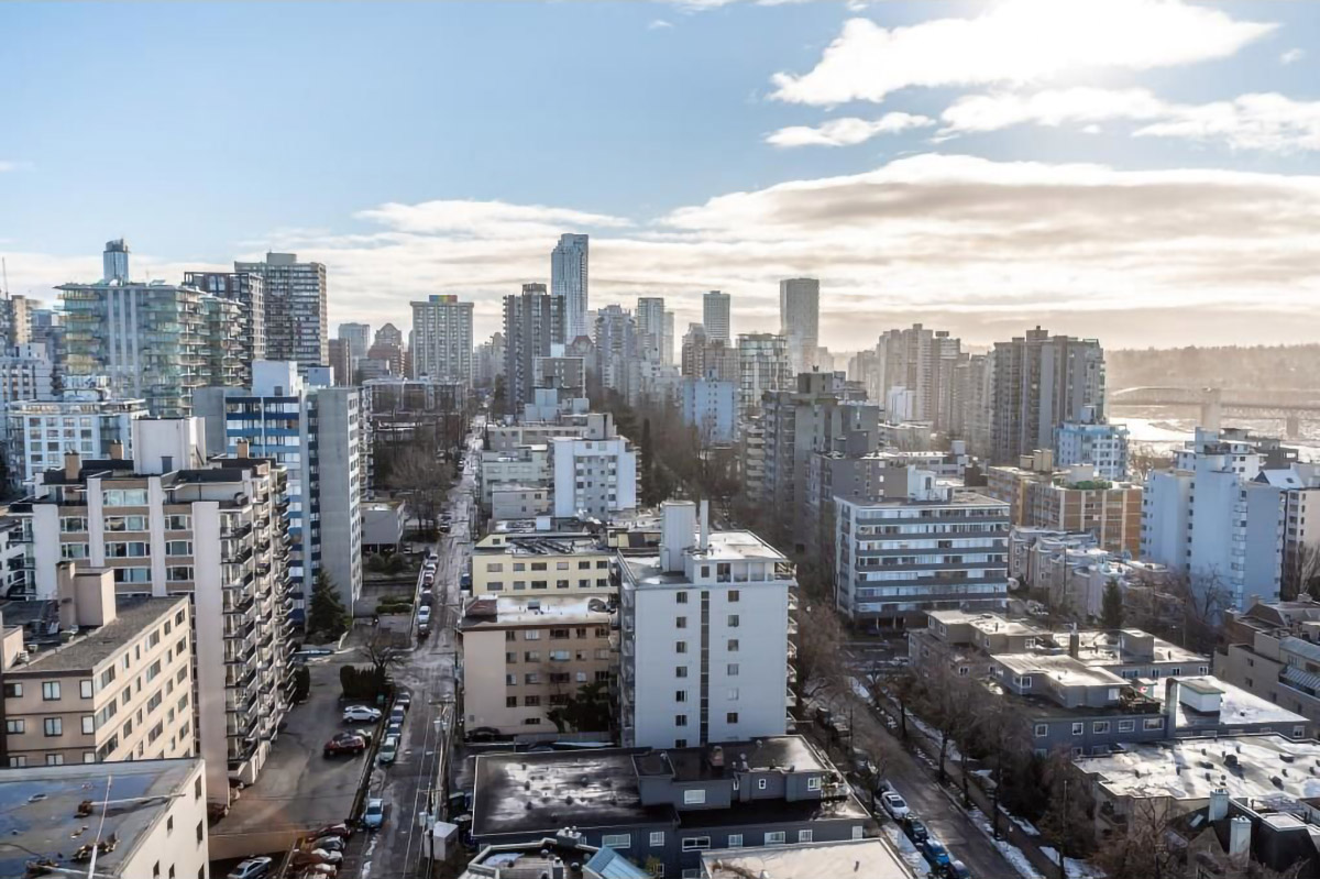 2105 1251 Cardero Street, Vancouver 4