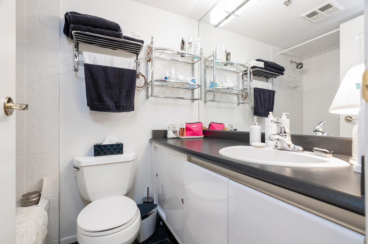 104 868 W 16th Avenue, Vancouver West 21