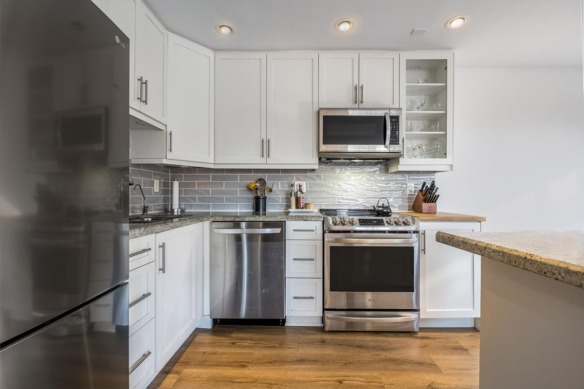 512 1405 W 15th Avenue, Vancouver West 15