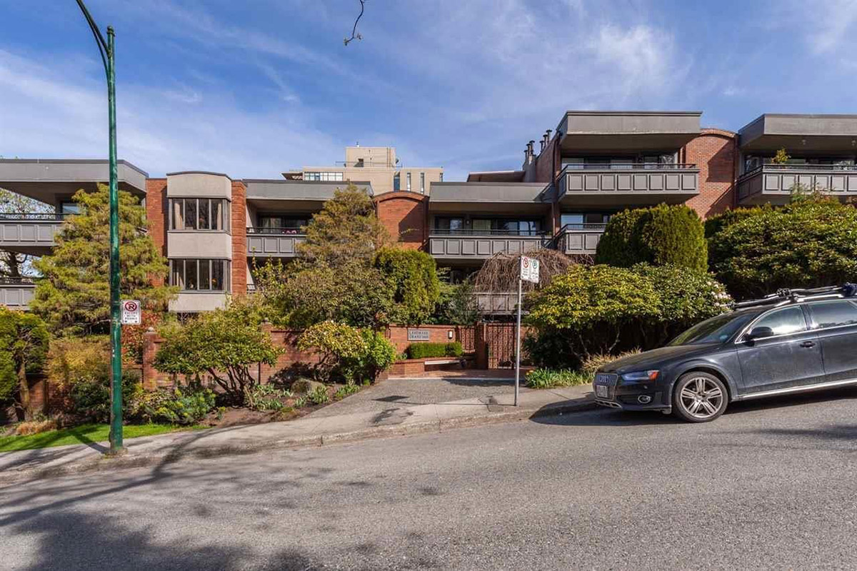 512 1405 W 15th Avenue, Vancouver West 3