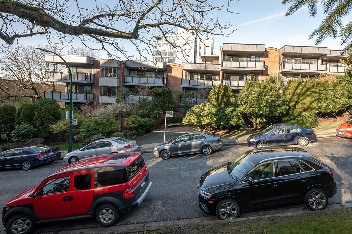 512 1405 W 15th Avenue, Vancouver West 8