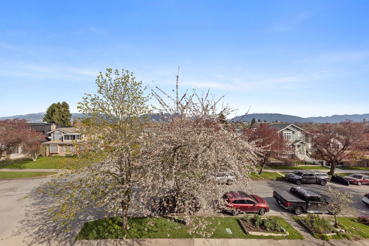 2504 Napier Street, Vancouver 31
