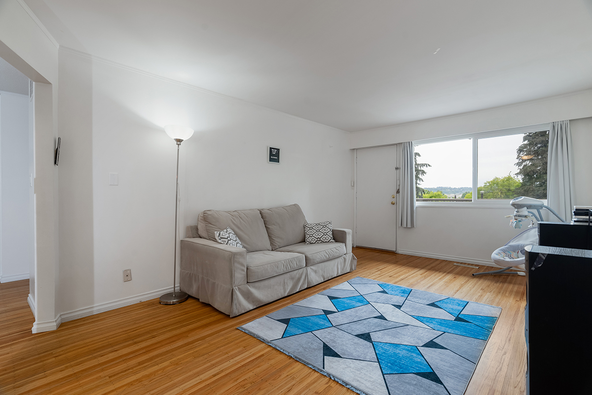 327 Marathon Court, Coquitlam 6