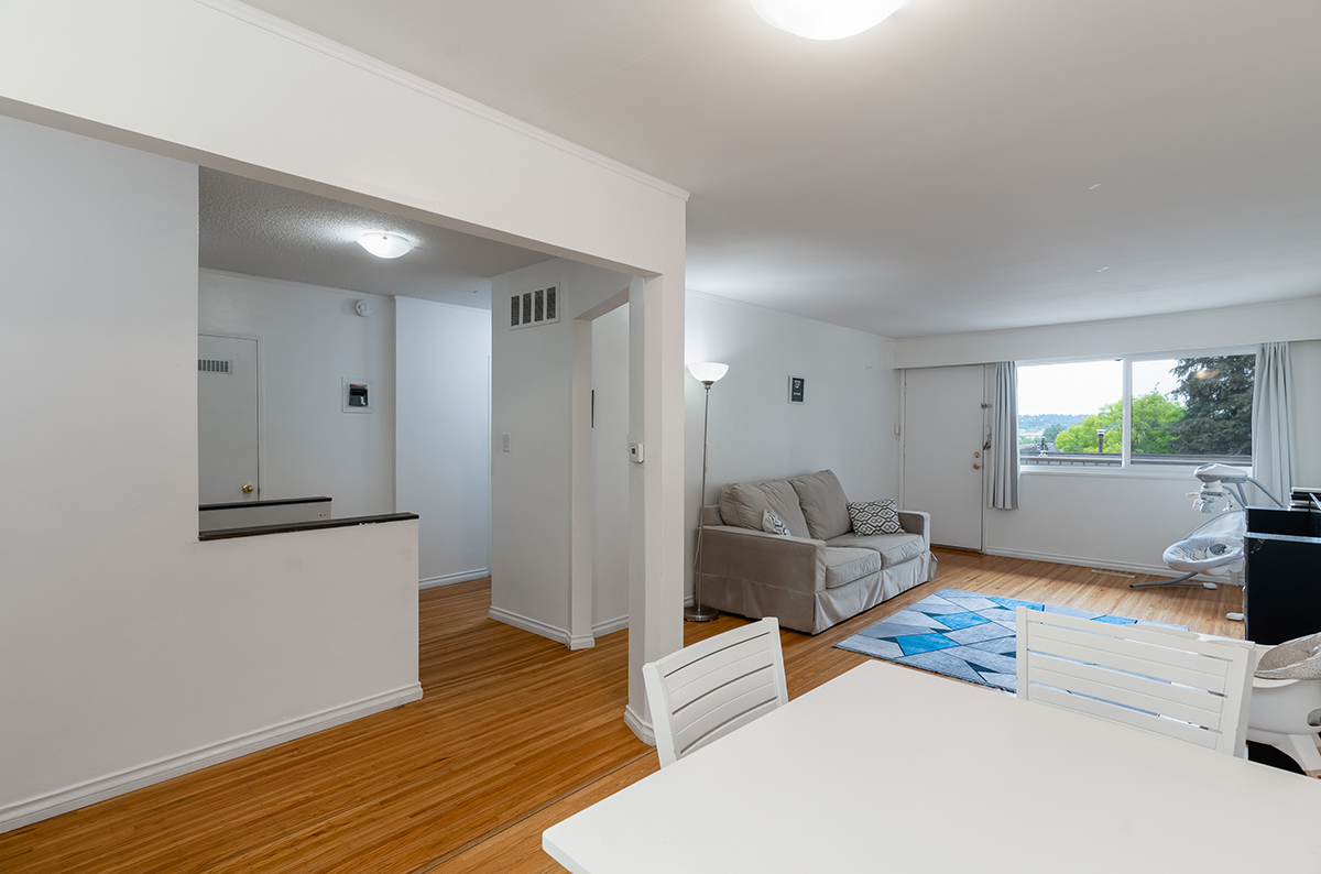 327 Marathon Court, Coquitlam 12