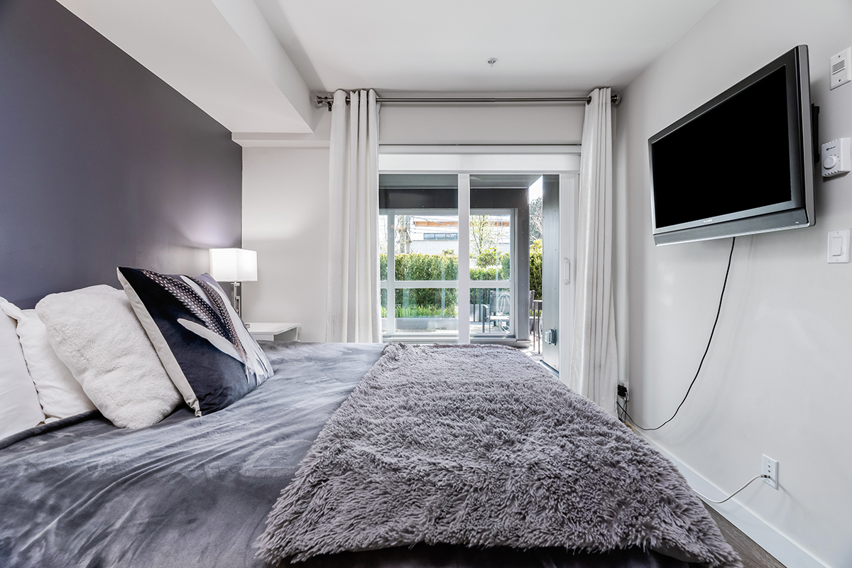 205 1588 E Hastings Street, Vancouver 12