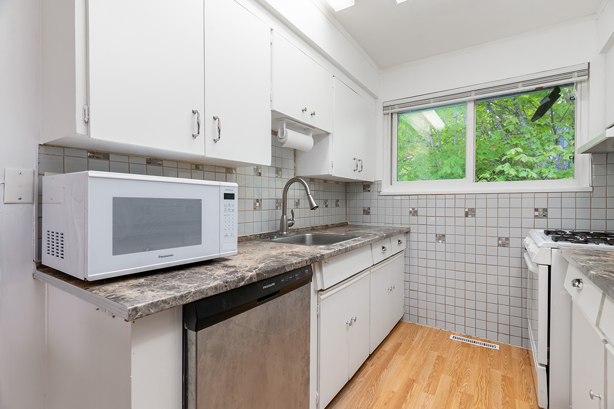327 Marathon Court, Coquitlam 15