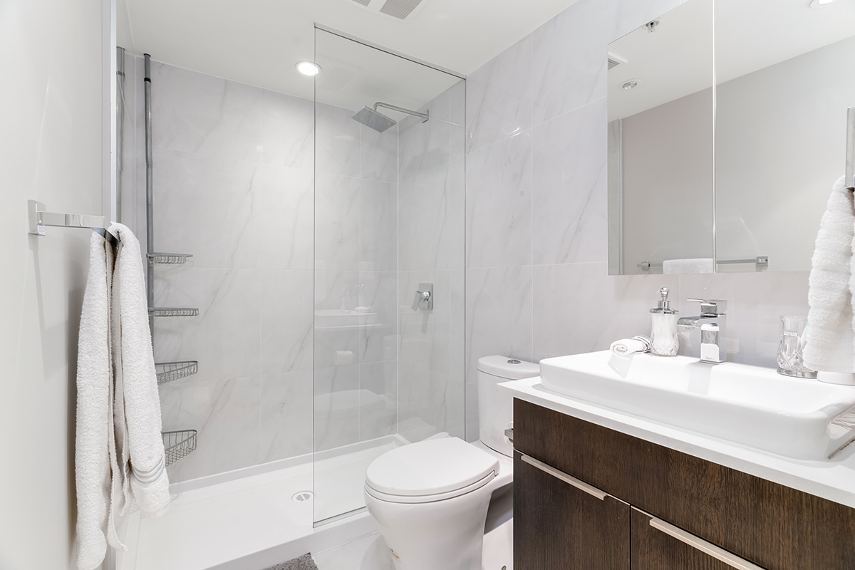 205 1588 E Hastings Street, Vancouver 13