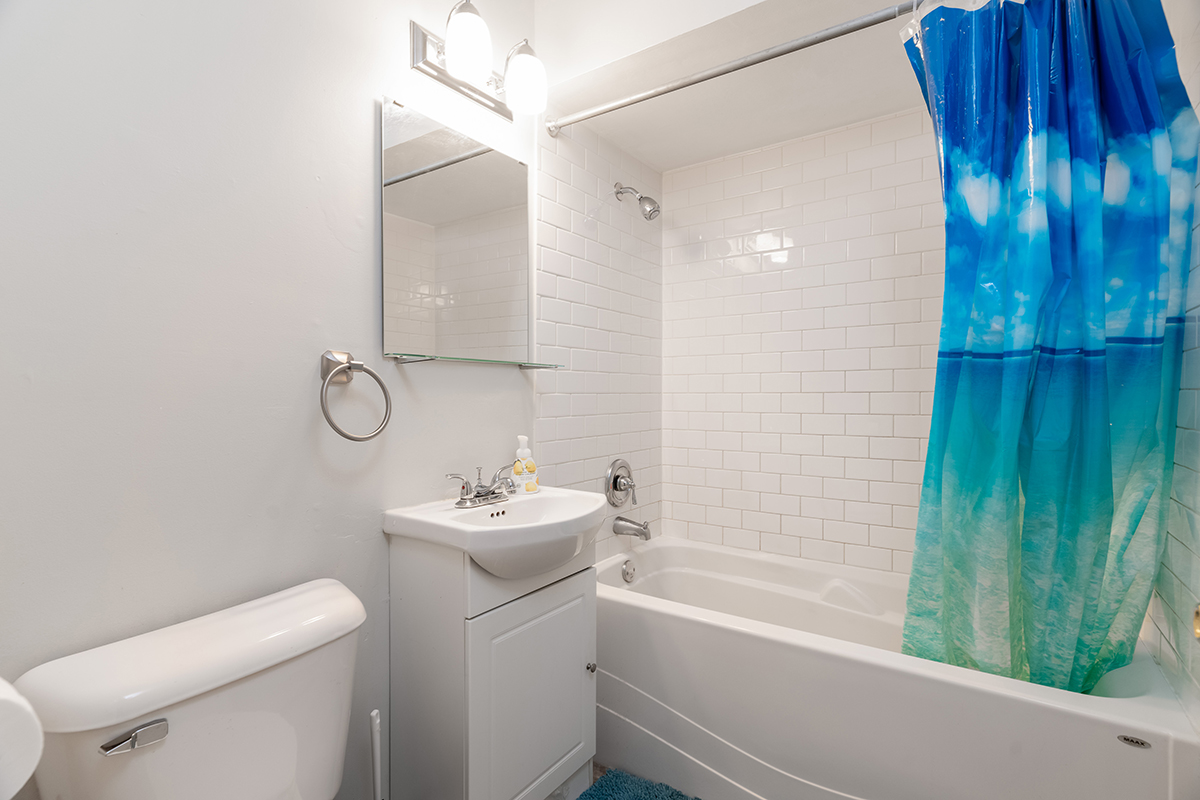 327 Marathon Court, Coquitlam 18